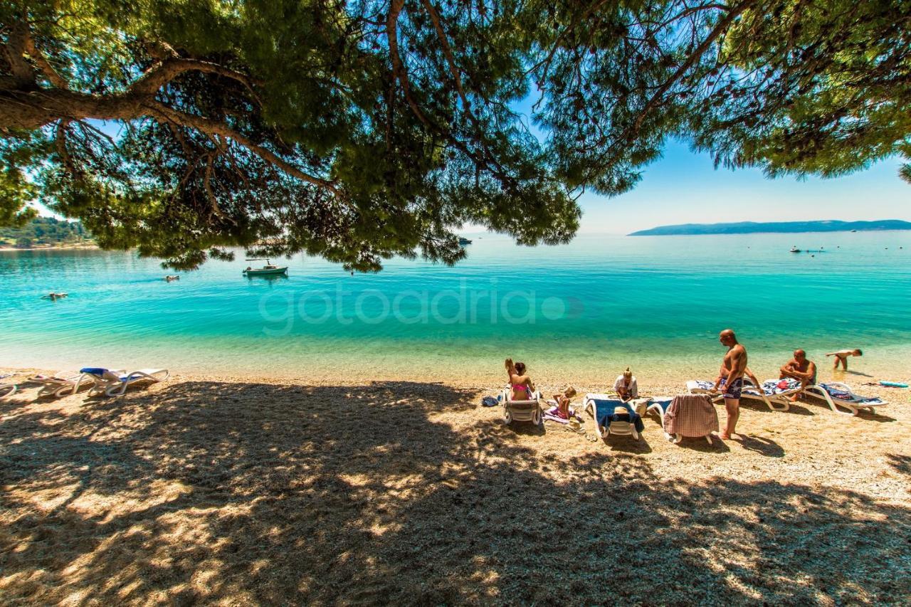 Beachfront Deluxe B&B Makarska Exterior photo